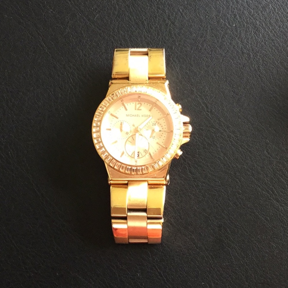Michael Kors Dylan Chronograph Rose Gold Watch